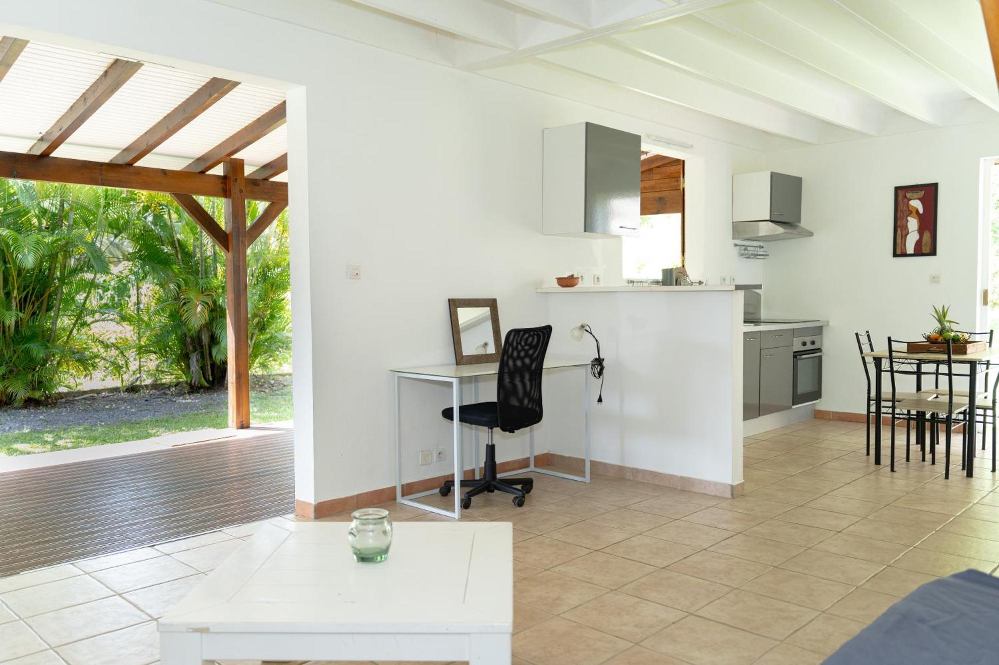 Villa Au Calme Avec Jacuzzi, Villa Le Boursoie ليه أبيم المظهر الخارجي الصورة